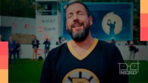 Happy Gilmore (Adam Sandler) posicionado para dar uma tacada de golfe em cena de Um Maluco no Golfe 2 na Netflix