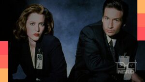 Gillian Anderson em destaque falando sobre o reboot de Arquivo X e o pedido aos fãsalt