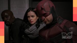 Ilustração da equipe voltando aos bastidores e o símbolo do Demolidor em um fundo do Disney+alt