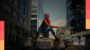 Ilustração do sofá clássico de Os Simpsons com referência às piadas de abertura reduzidas