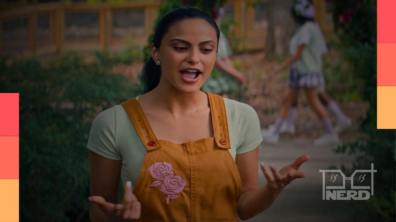 Camila Mendes em Justiceiras, filme de comédia e suspense teen +16 da Netflix