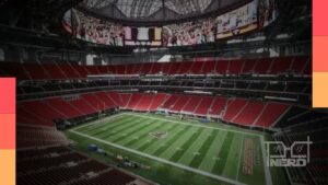 Bandeiras de Marrocos e Haiti com o Mercedes-Benz Stadium ao fundo para o jogo Marrocos x Haiti na Copa do Mundo