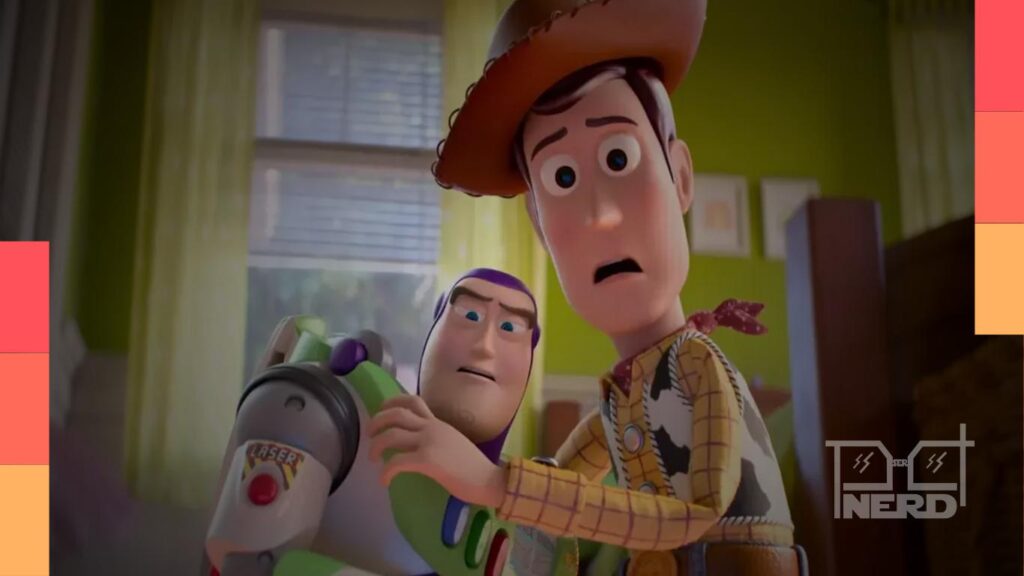 Cartaz de Toy Story 5 com Woody e Buzz ao fundo, reforçando a melhor abertura da franquia nos cinemas