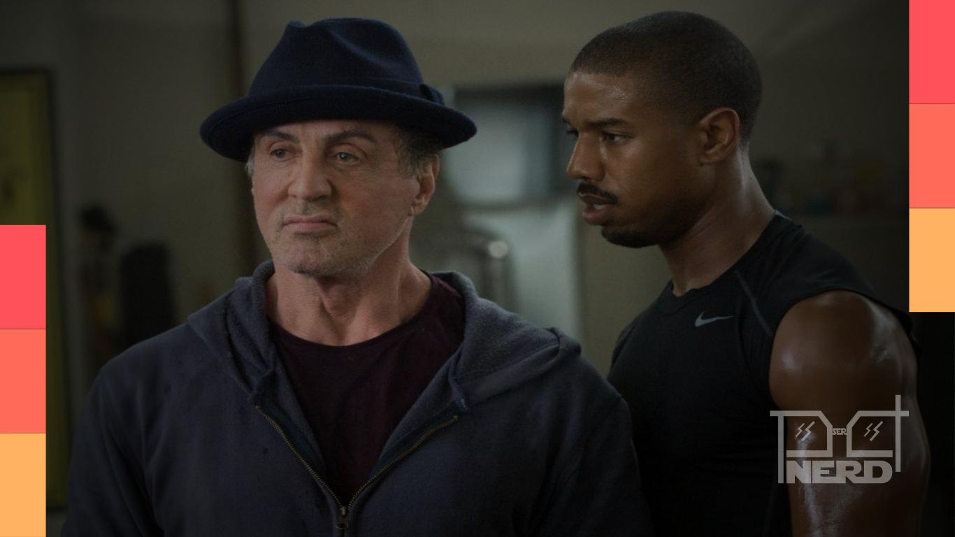 Sylvester Stallone e Michael B. Jordan em Creed: Nascido para Lutar, com guia da ordem cronológica de Rocky Balboa na Netflix.