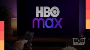 Sofá e pipoca com logotipo da HBO Max e destaques de junho de 2026 como A Casa do Dragão e terror