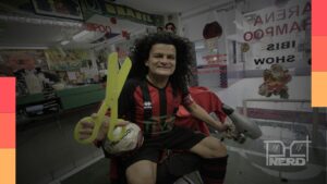 Imagem temática com bola de futebol e elementos de cinema, representando futebol no cinema e a história do Íbis