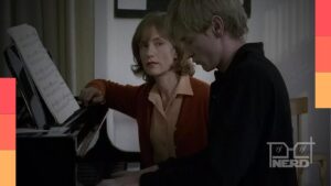 Cartaz de A Professora de Piano, filme de Michael Haneke, com referência ao retorno aos cinemas em versão restaurada