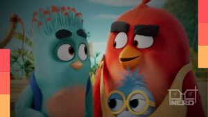 Novo pôster de Angry Birds 3 com referência ao estilo do pôster de Vingadores: Doutor Destino