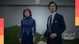 Foto de Ben Stiller e referência ao final da 2ª temporada de Ruptura, com Mark S. e Helly R. correndo pelos corredores da Lumon