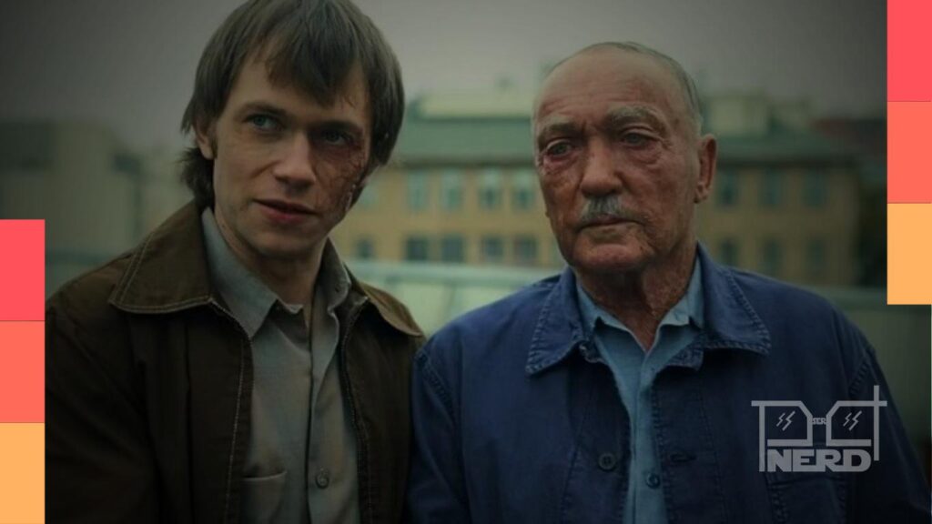 Imagem de divulgação da série Hunters na Netflix com o personagem Jonah em meio à tensão da década de 1970
