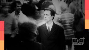Cena em preto e branco de Following (1998), de Christopher Nolan