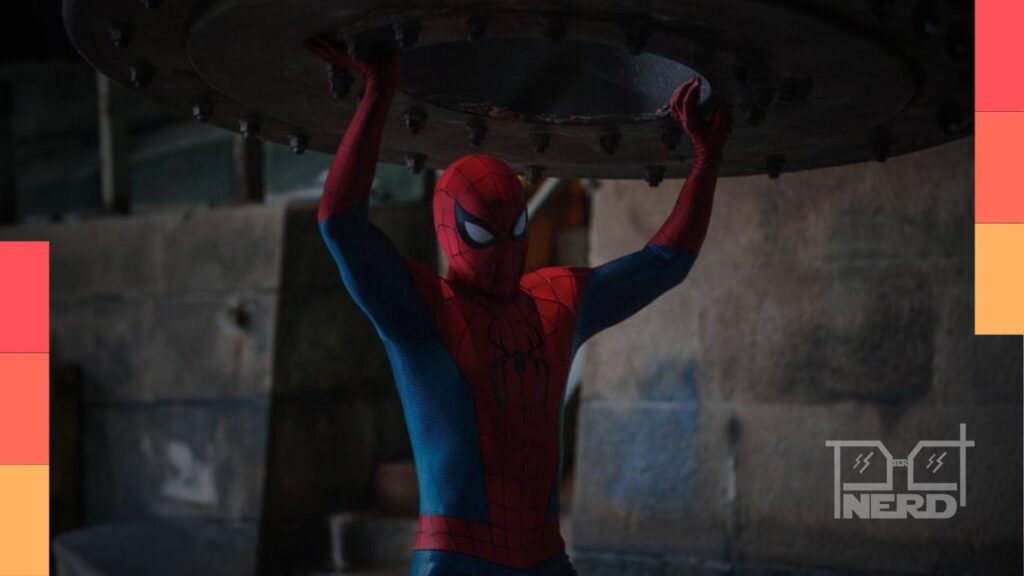 Homem-Aranha em traje vermelho e azul em cartaz, com destaques de cinema e streaming nas estreias da semana