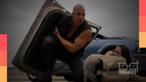 Carros em ação ao lado do título Velozes & Furiosos 11, com indicação de que o diretor Louis Leterrier está em outro projeto