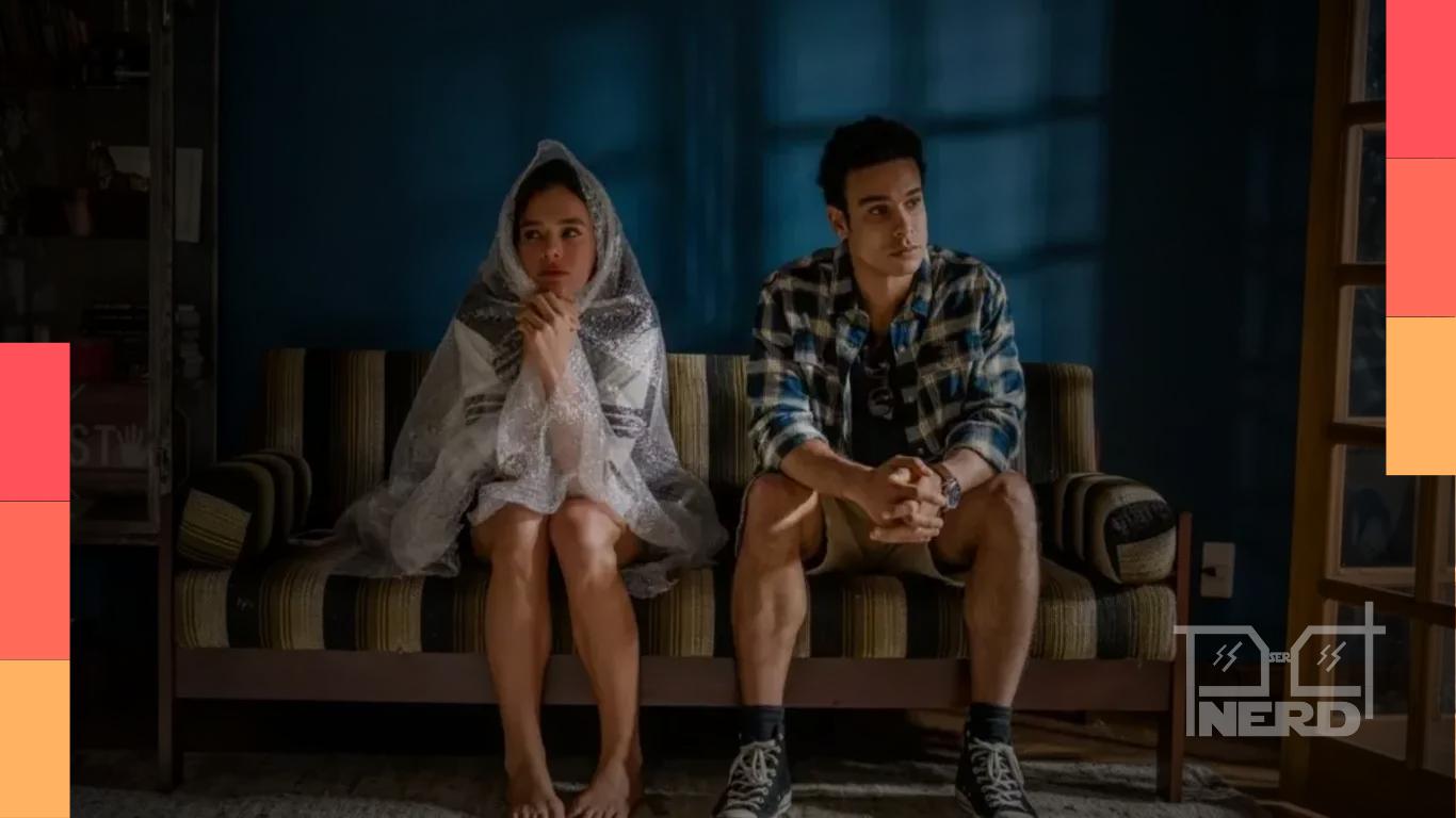 Bia (Bruna Marquezine) em clima de romance com Giovana (Alanis Guillen) na nova imagem oficial da 2ª temporada de Amor da Minha Vida