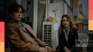Cenas de Bad Lieutenant: Tokyo em Tóquio, com elenco incluindo Lily James e Shun Oguri