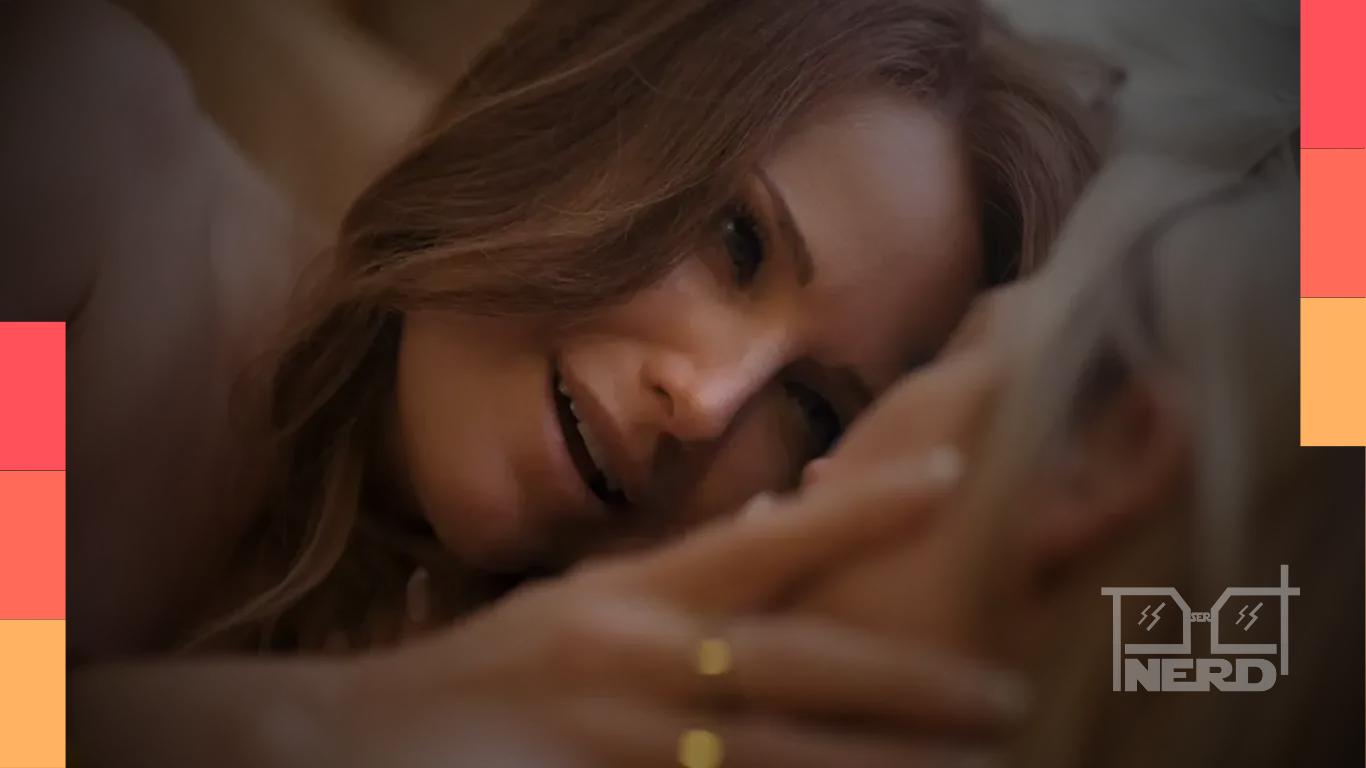 Sophie e Margo em clima de tensão em Maple Brook, com anúncio da 2ª temporada de Casadas e Caçadoras na Netflix