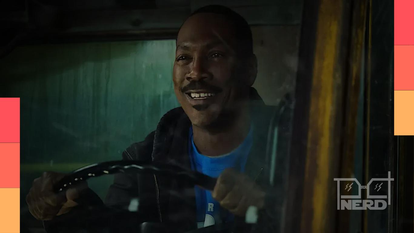 Foto de Eddie Murphy com informação sobre possível retorno para uma nova série de TV