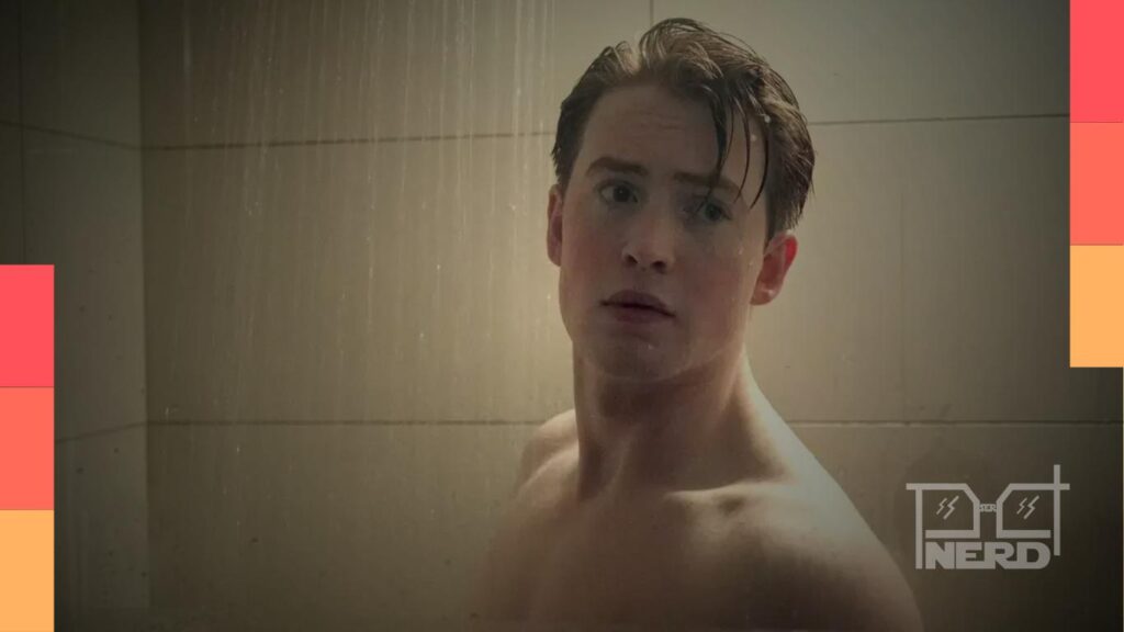 Kit Connor aparece ao lado de Mark Humphreys em uma academia durante preparo ligado ao live-action de Elden Ring