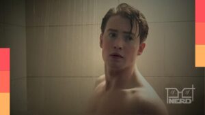 Kit Connor aparece ao lado de Mark Humphreys em uma academia durante preparo ligado ao live-action de Elden Ring