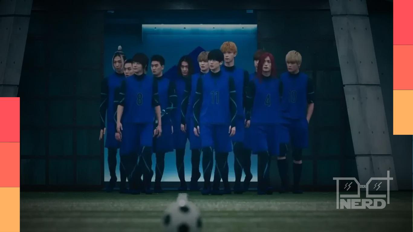 Imagem destacando a pré-venda do live-action de Blue Lock e a data de estreia no Brasil