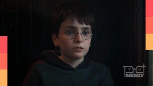 Detalhe da cicatriz em formato de raio na testa de Harry, mostrando um visual mais irregular na série da HBO