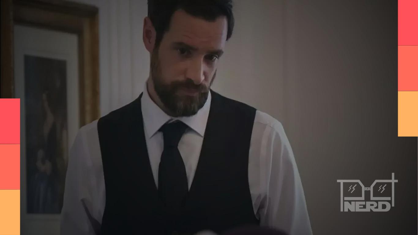 Charlie Carrick como Comandante Judd em Os Testamentos, com aumento de presença na 2ª temporada