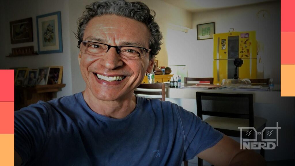 Luiz Carlos Vasconcelos caracterizado como Belchior em cena do filme Viver é Melhor que Sonhar