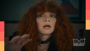 Imagem de divulgação com Natasha Lyonne em Boneca Russa, série vencedora do Emmy disponível na Netflix