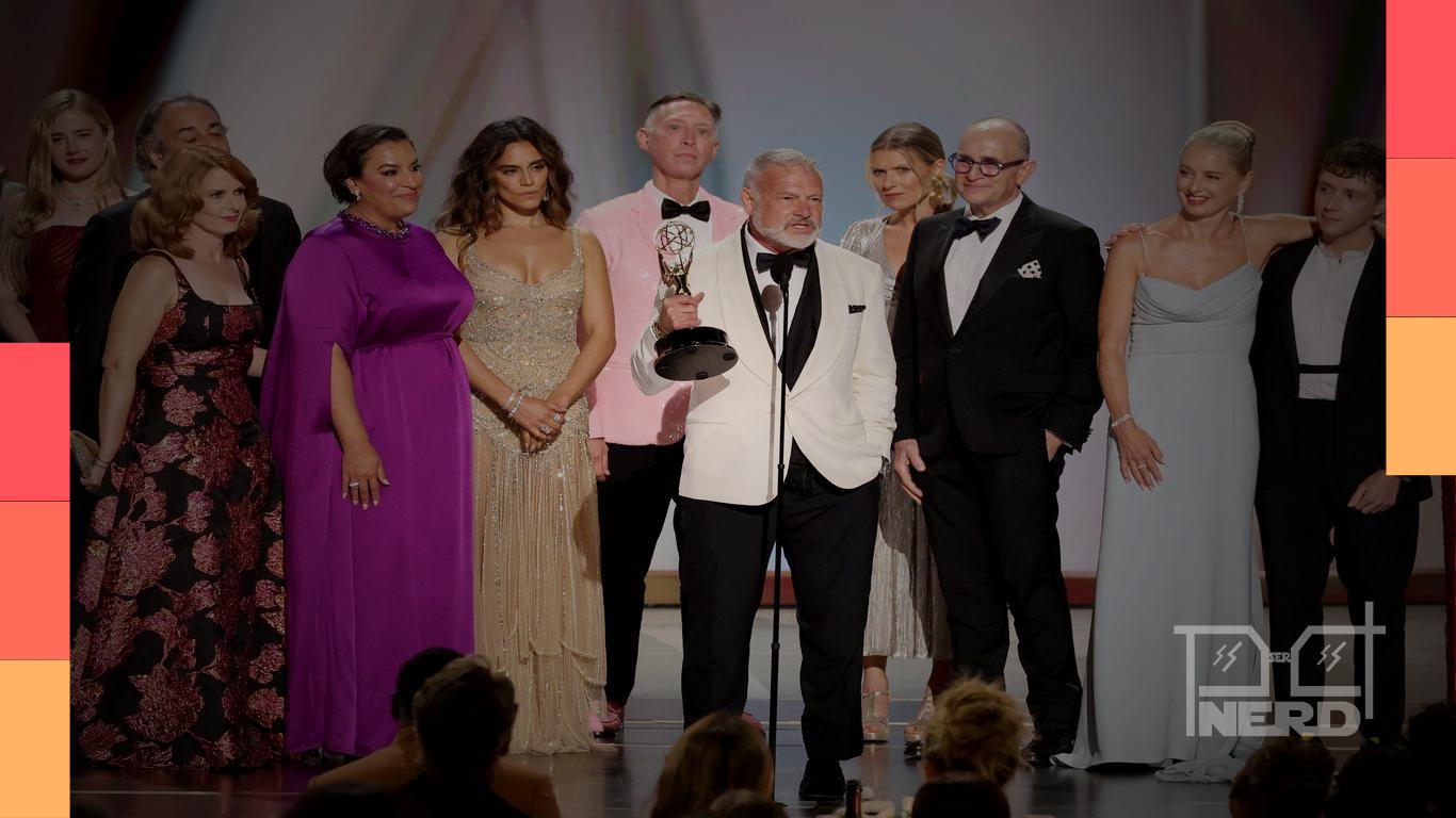 Cena do Emmy 2026 com destaque para as séries The Pitt e Widow’s Bay entre vencedores e homenagens