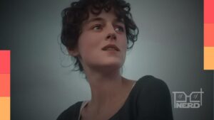 Pôsteres de Orgulho e Preconceito na Netflix com Emma Corrin como Elizabeth Bennet e Jack Lowden como Sr. Darcy