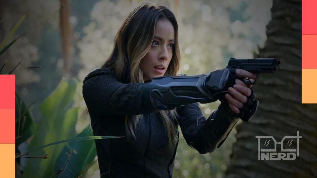 Chloe Bennet em Agentes da S.H.I.E.L.D., falando sobre a série não ser totalmente cânone do MCU e o desejo de retornar como Daisy Johnson