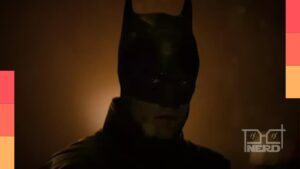 Robert Pattinson como Batman em imagem promocional de Batman: Parte 2