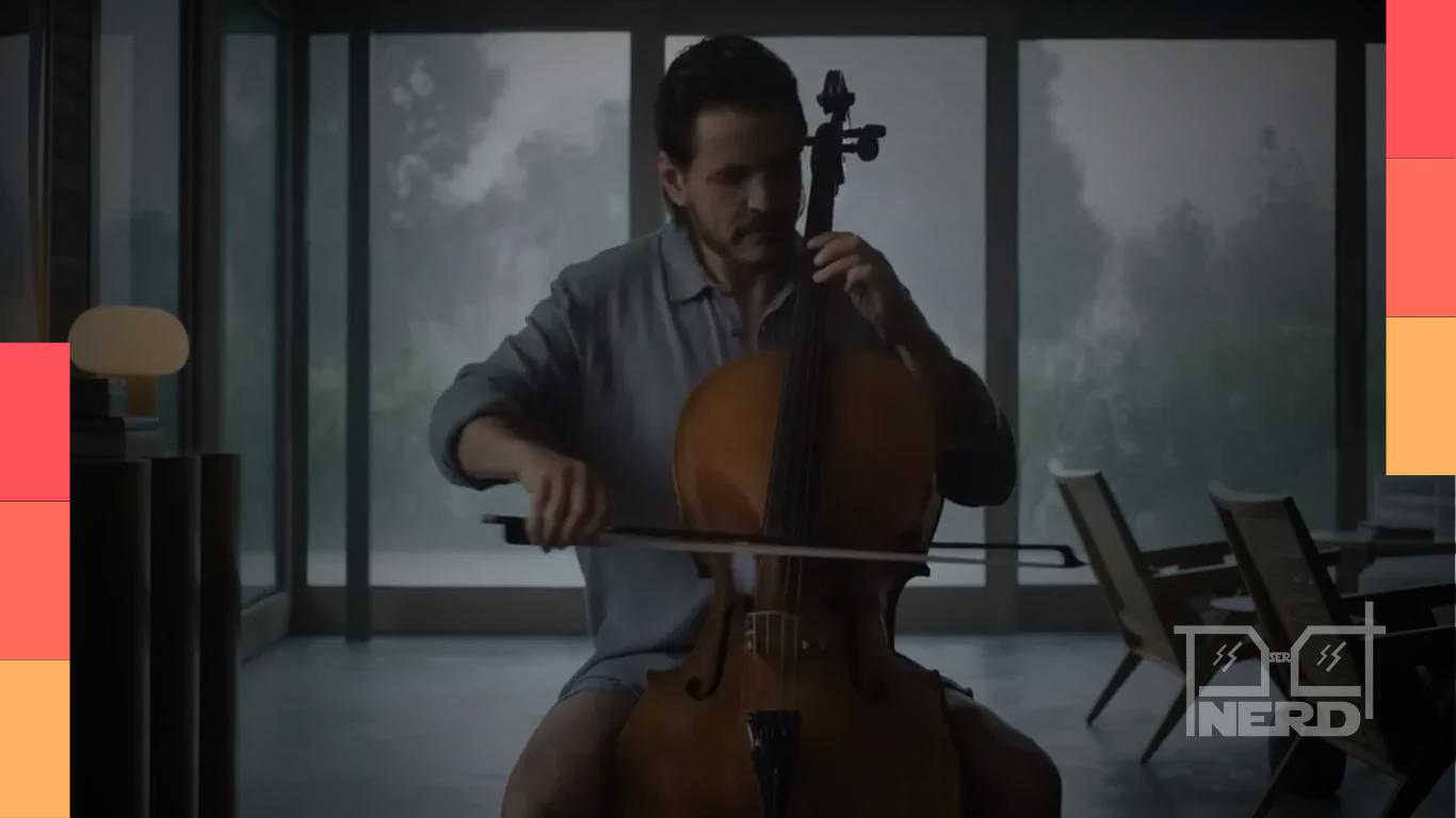 Pedro Pascal como Alex Serian no drama musical Behemoth: Uma Vida Composta em Peças