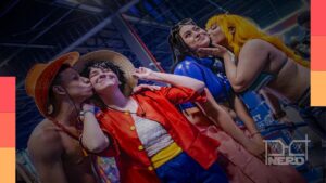 Cosplayer caracterizado durante a cobertura da BGS 2026 no Distrito Anhembi