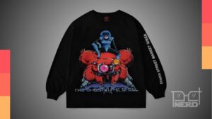 Camiseta preta de manga longa de Ghost in the Shell, com arte da Major Motoko Kusanagi e estampa de Sorayama nas costas