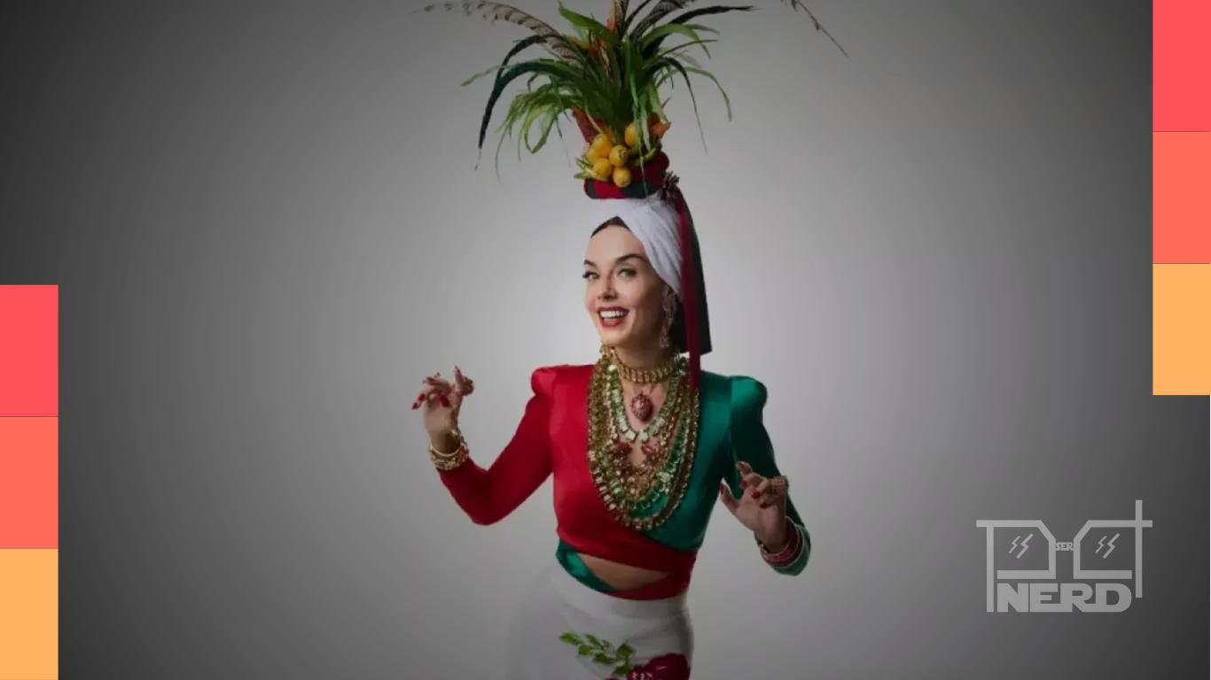 Giovanna Lancellotti caracterizada como Carmen Miranda para a cinebiografia Carmen