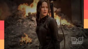 Jennifer Lawrence como Katniss Everdeen em imagem relacionada a Amanhecer na Colheita