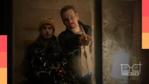 Zach Cregger e Austin Abrams em imagem relacionada ao novo filme Resident Evil
