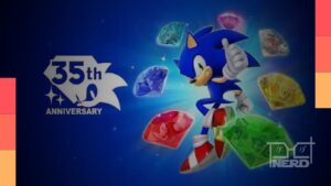 Produtos colecionáveis de Sonic para celebrar os 35 anos da franquia, incluindo as Esmeraldas do Caos e medalhões dourados.