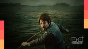 Pessoa escolhendo filmes e séries para assistir na Netflix em casa
