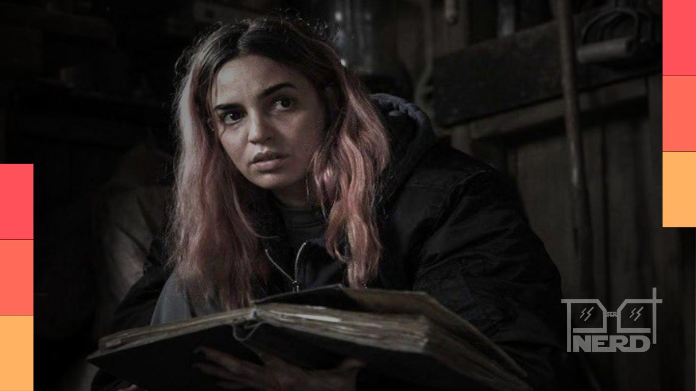 Souheila Yacoub em cena de A Morte do Demônio: Em Chamas