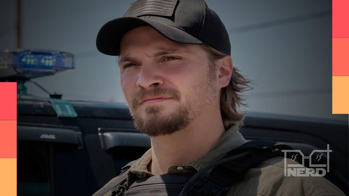 Luke Grimes como Kayce Dutton na segunda temporada de Marshals: Uma História de Yellowstone
