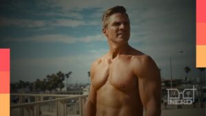 Stephen Amell como Hobie Buchannon na nova série Baywatch