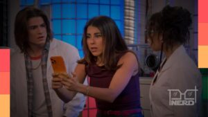Daniella Monet como Trina Vega na série Hollywood Arts da Netflix
