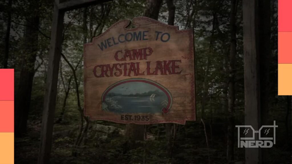 Lago e cabanas do Camp No-Be-Bo-Sco, locação do filme Sexta-Feira 13