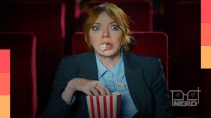 Diane Morgan como Philomena Cunk em O Cinema por Philomena Cunk, produção da Netflix sobre a história do cinema.